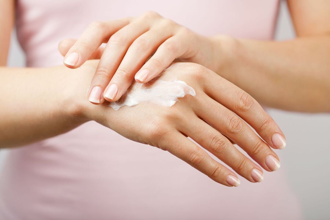 Fungal treatment with Keramin cream